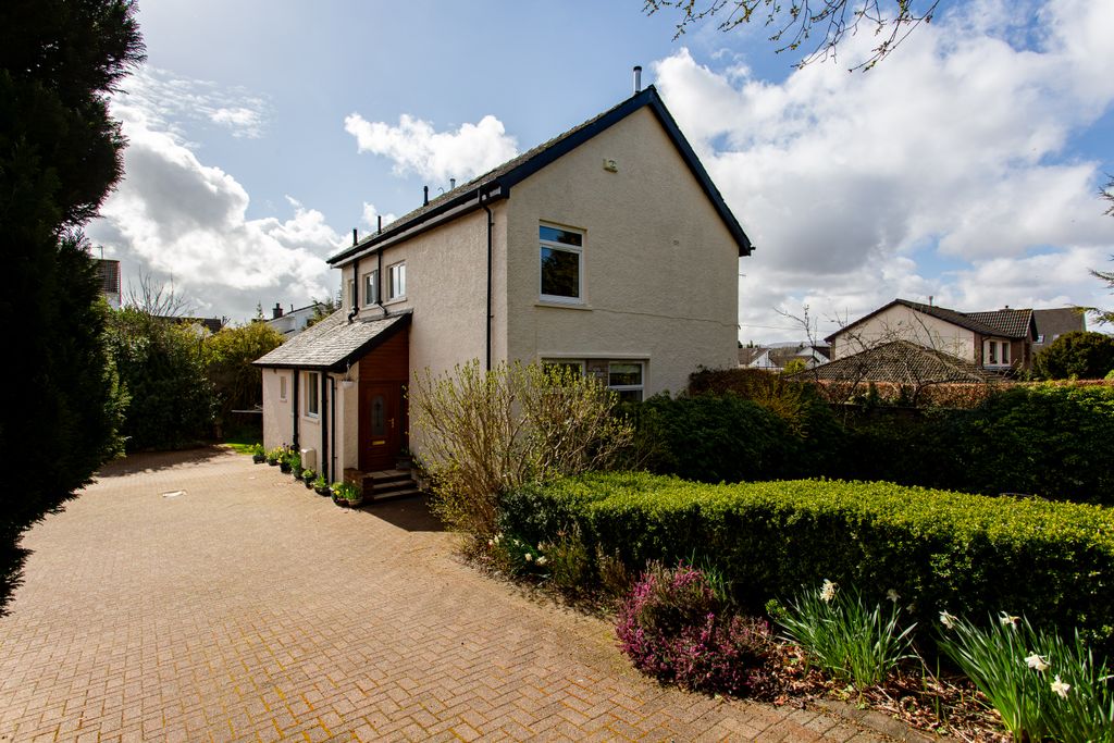Additional image 2 of 3 bed detached house for saleLagnaha, Lochwinnoch Road, Kilmacolm PA13