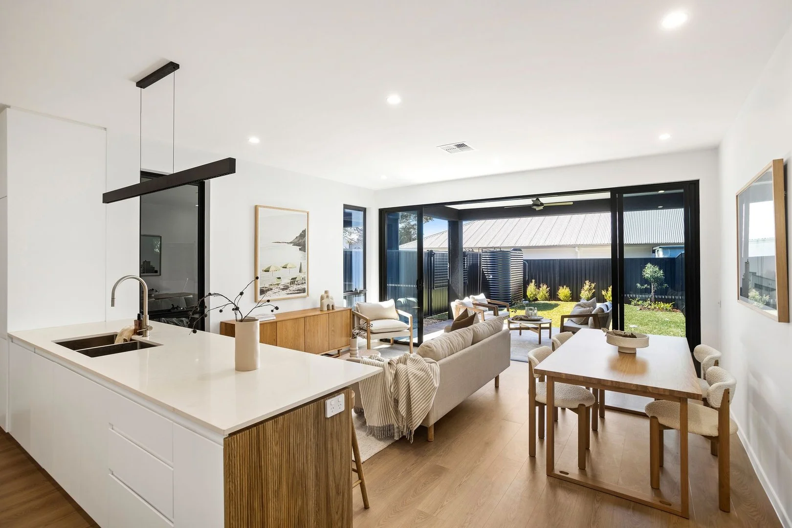 3/175 Pioneer Rd, Towradgi NSW 2518
