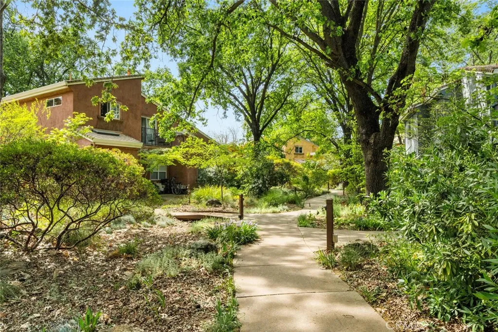Additional image 85 of 1997 Wild Oak Lane, Chico, CA 95928