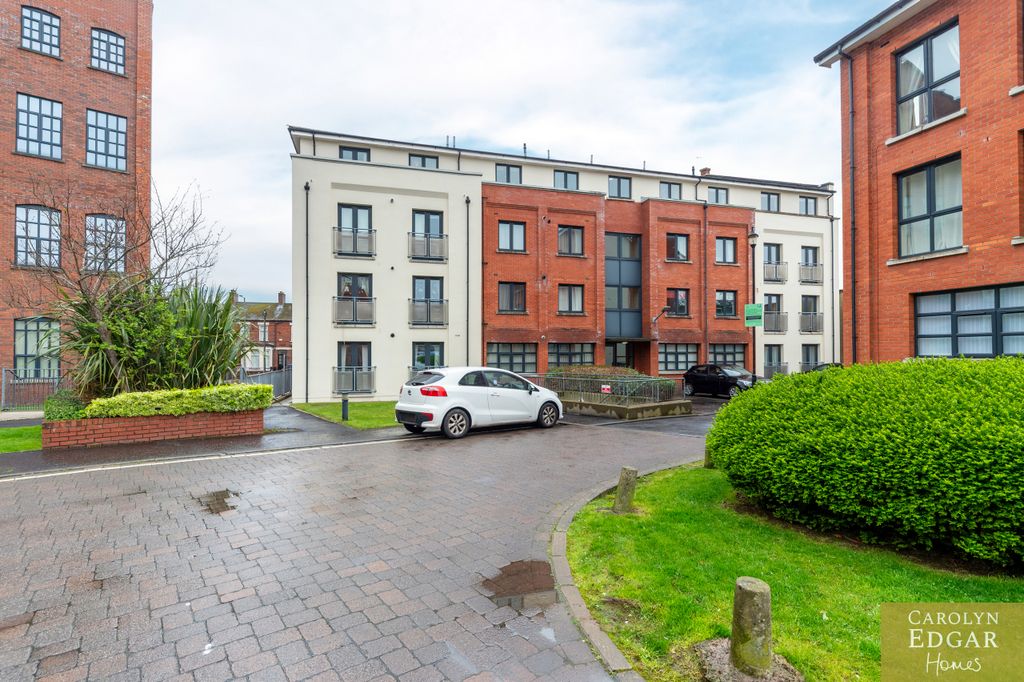 1 bed flat for saleApartment 10, Annesley, 36 Old Bakers Court BT6