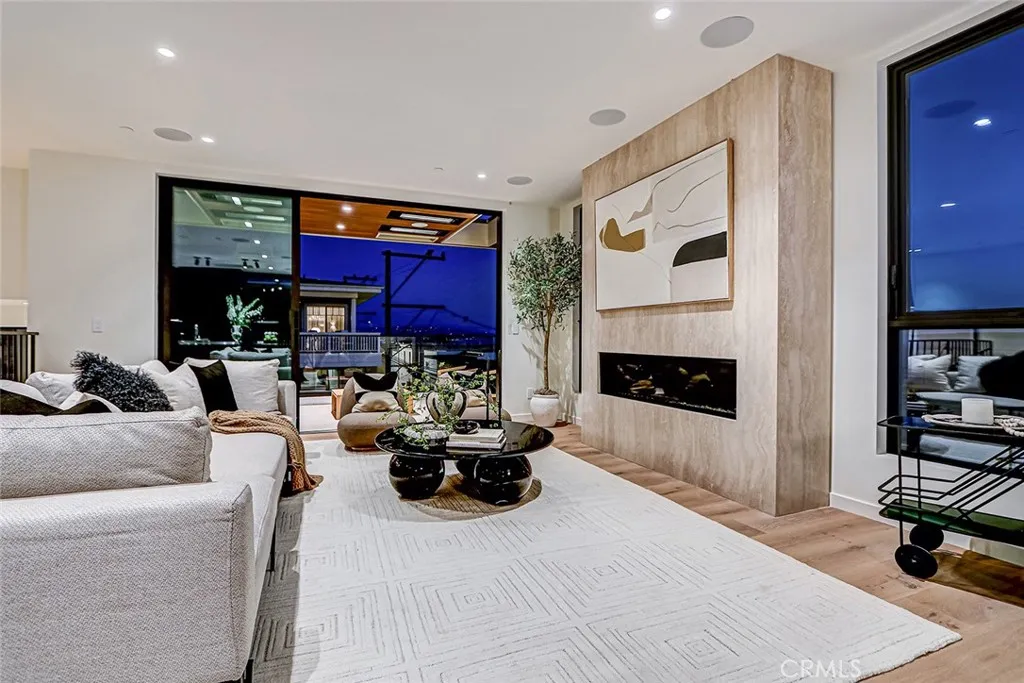 Additional image 58 of 315 25th, Manhattan Beach, CA 90266