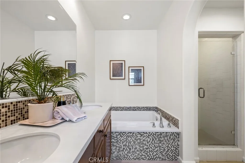Additional image 23 of 922 E Baseline Road, Claremont, CA 91711