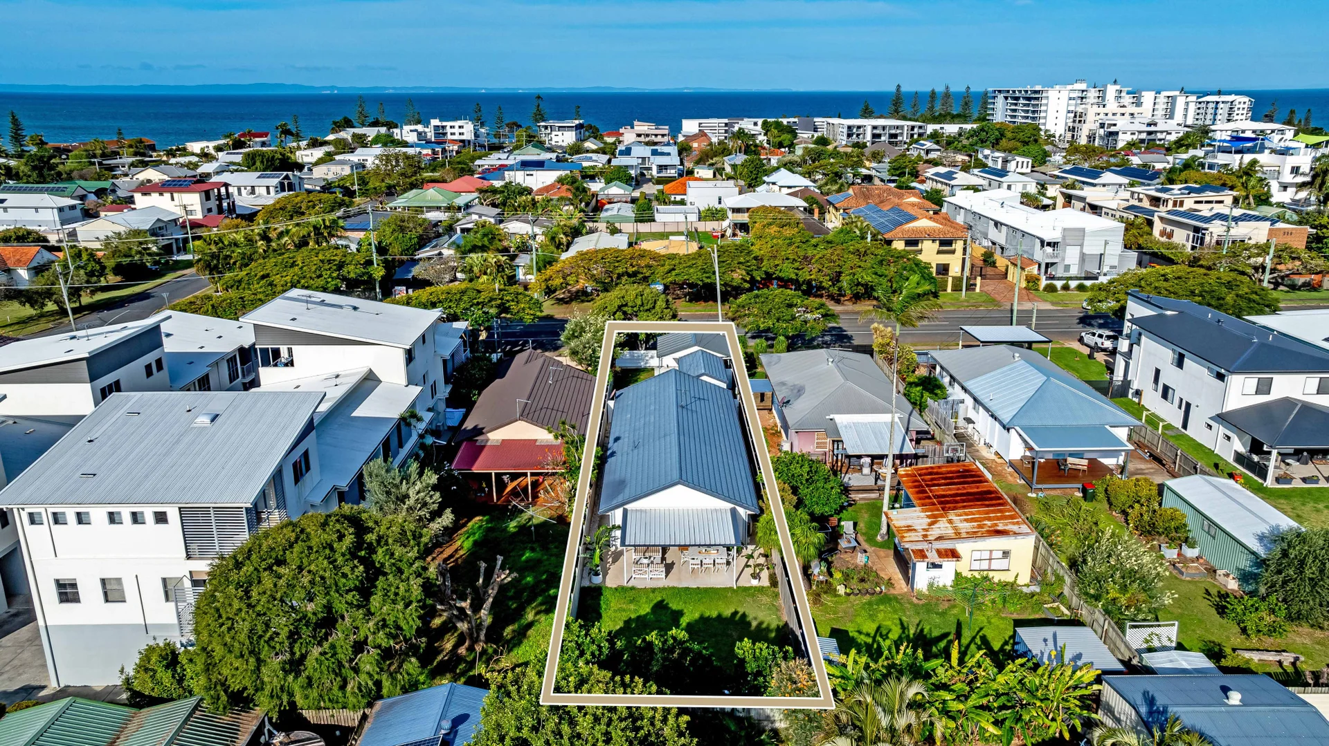 Additional image 22 of 413 Scarborough Road, Scarborough QLD 4020