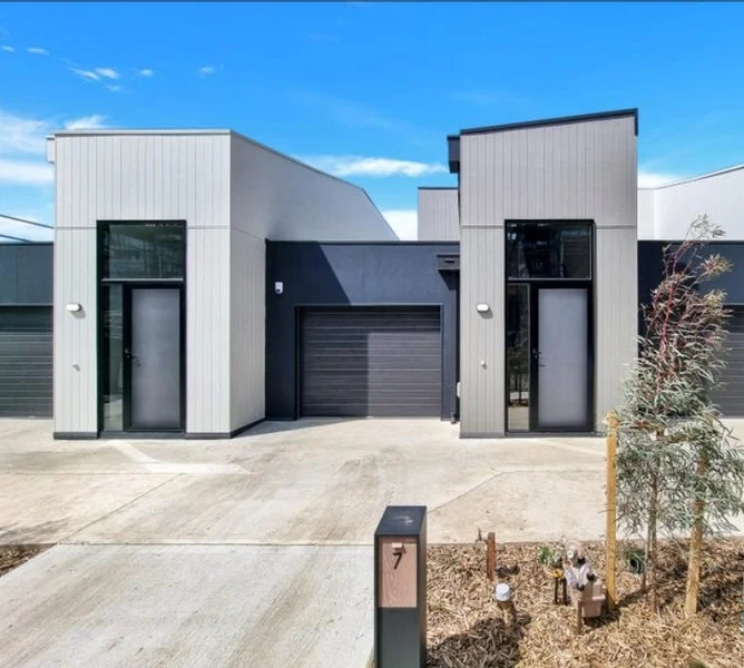 7 Wattlebird Court, Sunshine North VIC 3020