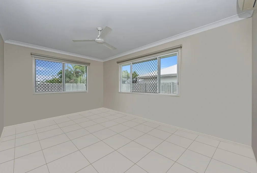 14 Iona Avenue, Burdell QLD 4818 photo 4