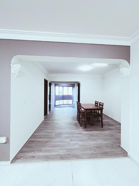 116 Jurong East Street 13