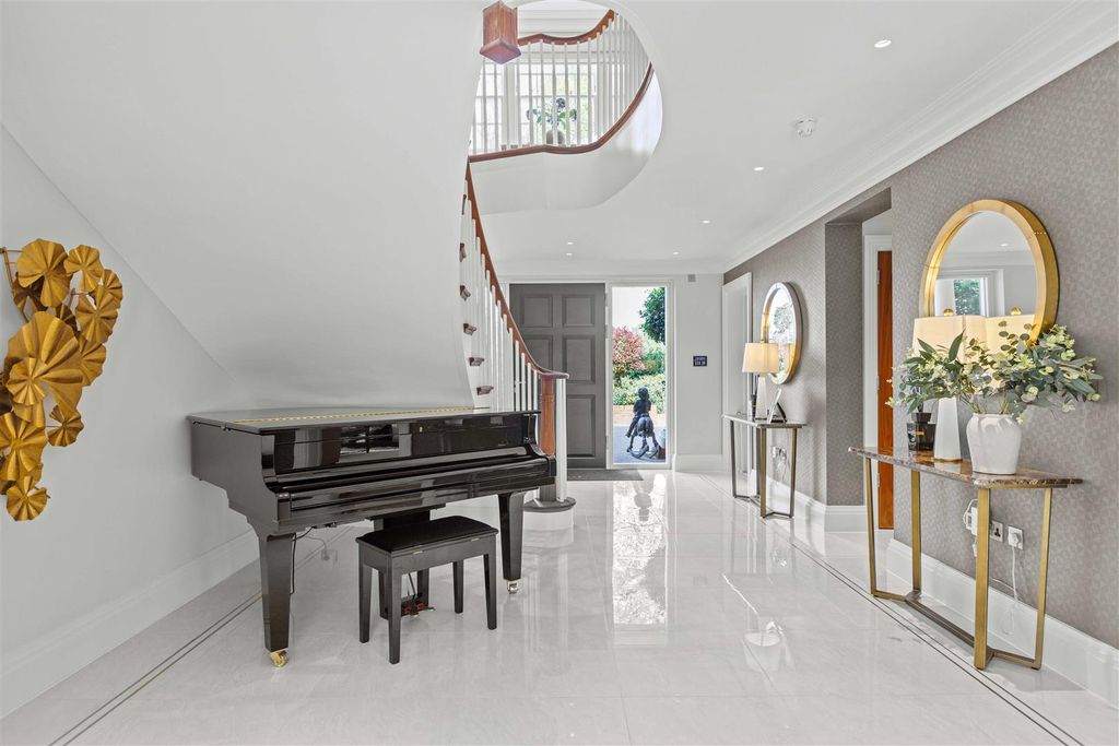 Additional image 7 of 6 bed detached house for saleBurleigh Lane, Ascot SL5