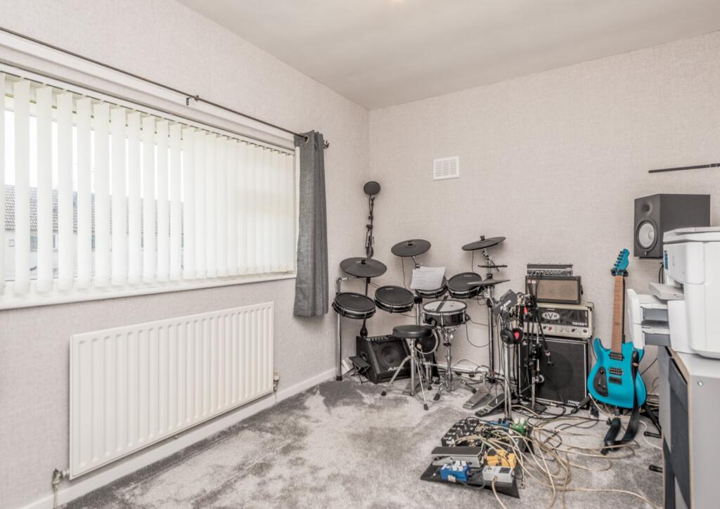 Additional image 9 of Denbury Mount, Holmewood, Bradford, West Yorkshire, BD4