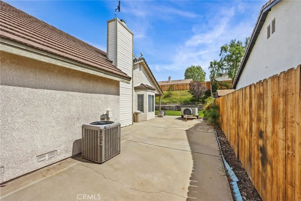 Additional image 33 of 13531 Suncrest Court, Yucaipa, CA 92399