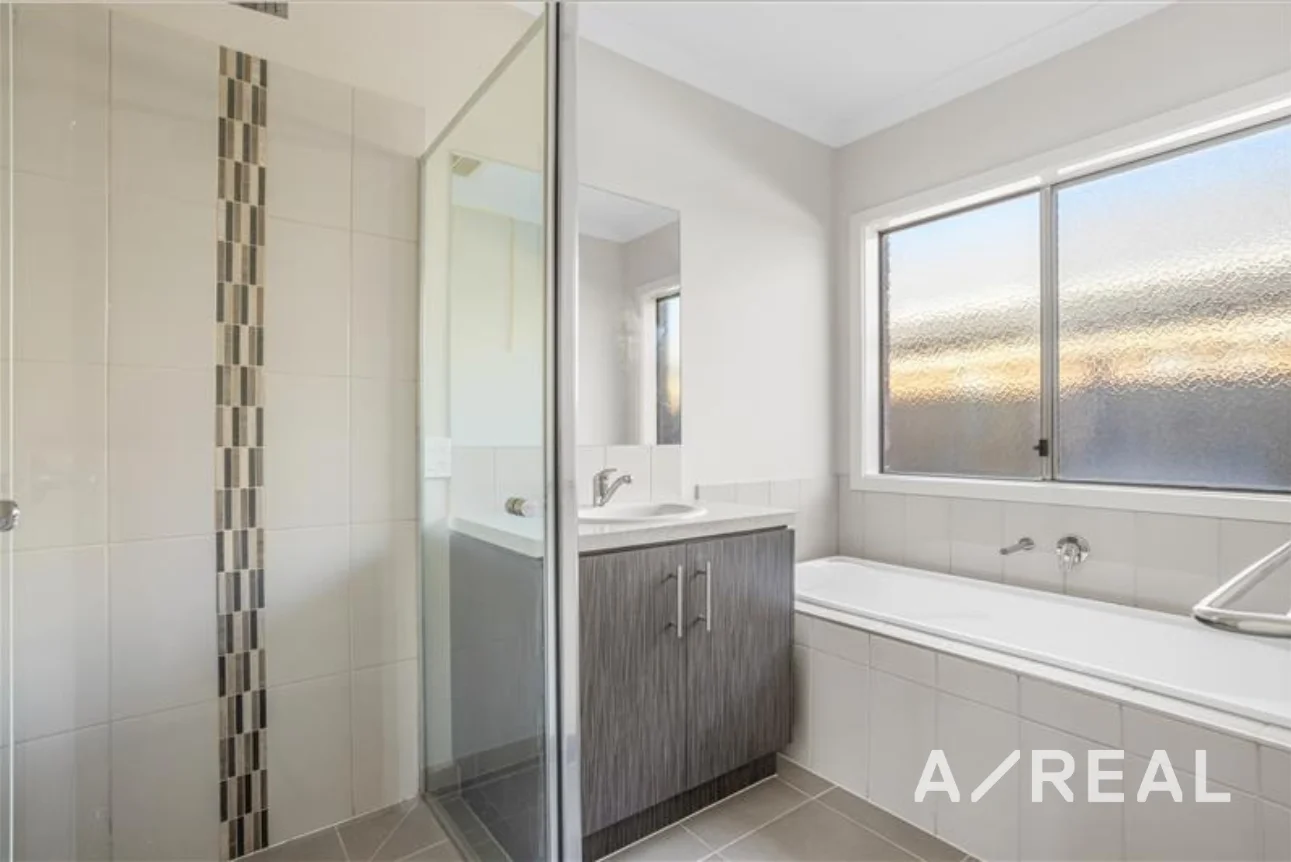 Additional image 8 of 15 Overnewton Way, Wollert VIC 3750