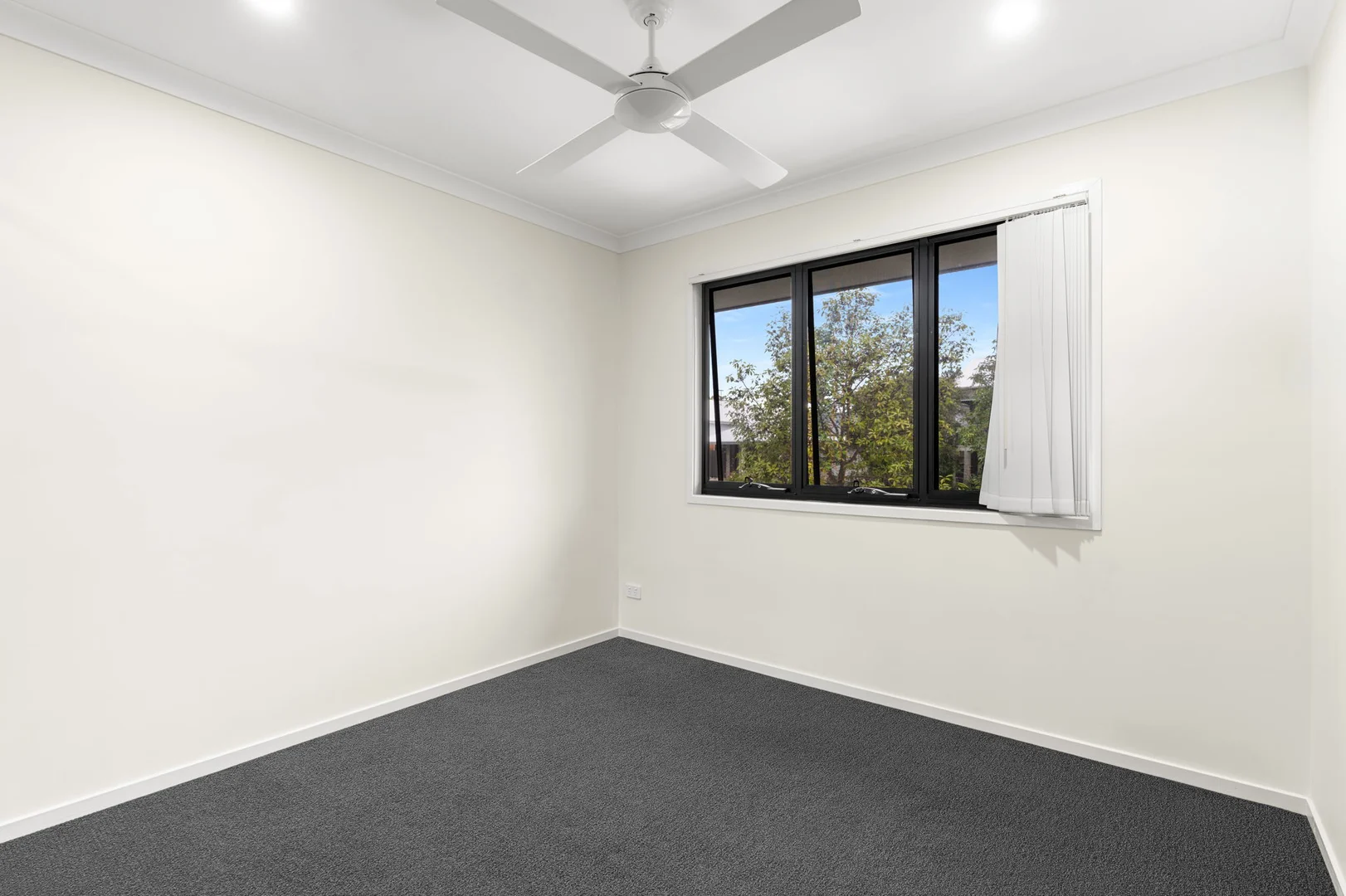 Additional image 12 of 1/6 Carnarvon Avenue, Springfield Lakes QLD 4300
