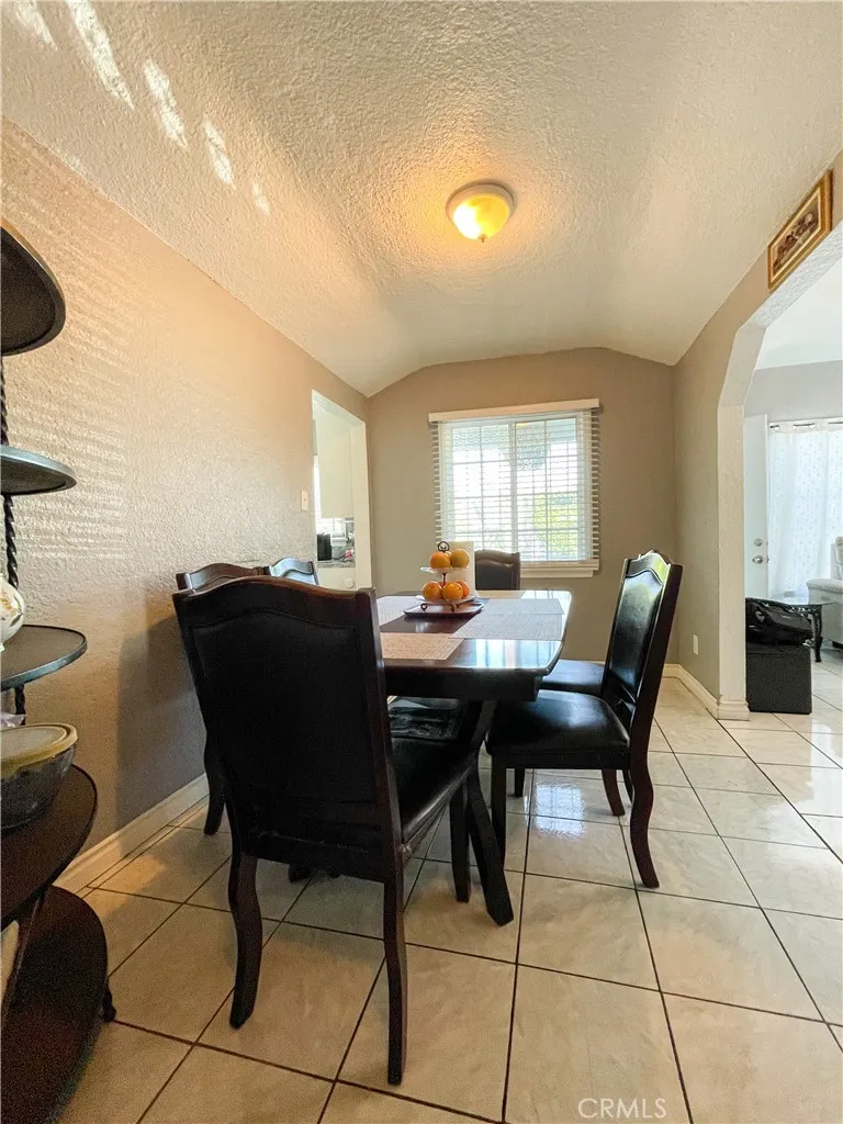 Additional image 28 of 8205 Stanford Ave, Los Angeles, CA 90001