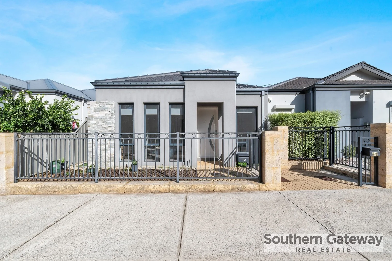 82 Hawkeswood Boulevard, Kwinana Town Centre WA 6167