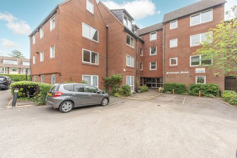Oakdene Close, Harrow, Pinner HA5