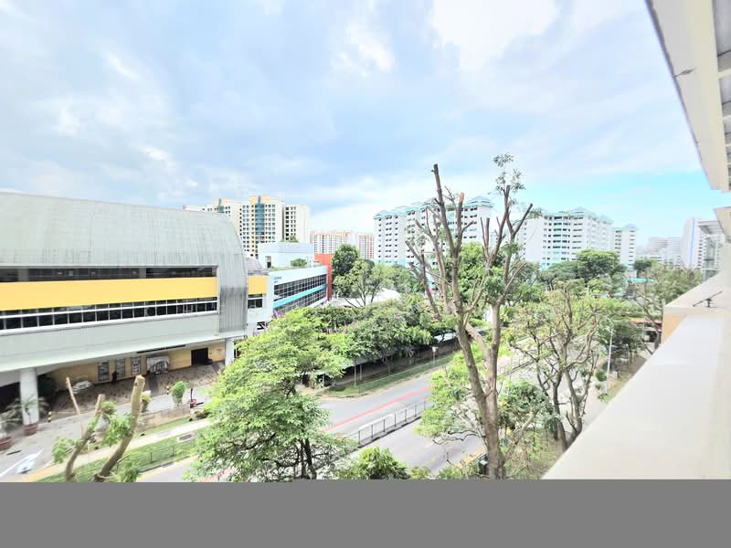 65 Jurong West Central 3 photo 2