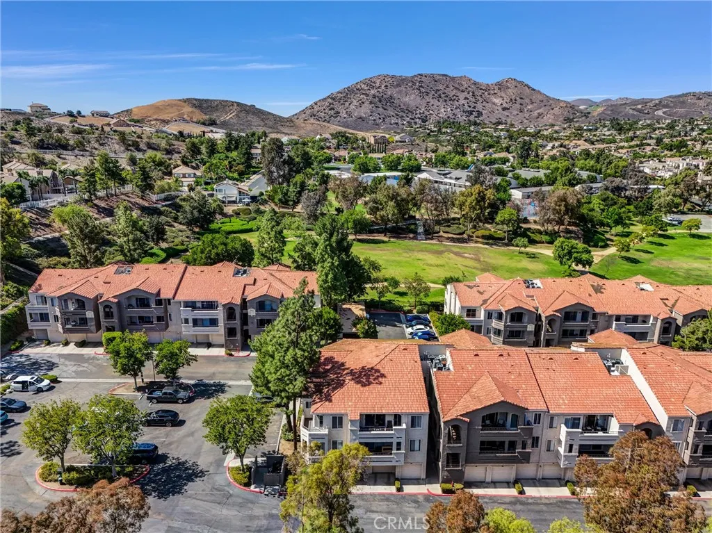 Additional image 2 of 1980 Las Colinas Circle Unit 301, Corona, CA 92879