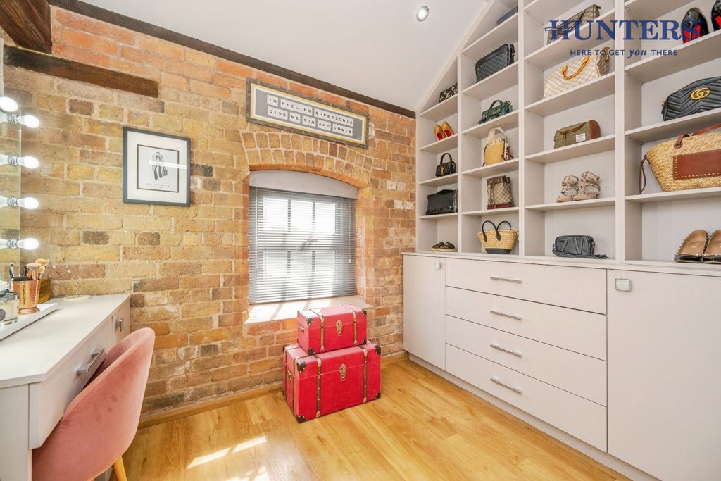 Additional image 13 of 2 bed flat for saleCairns Close, Lichfield WS14