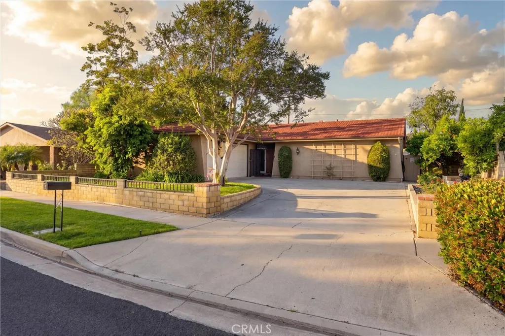 809 North Ford Avenue, Fullerton, CA 92832 photo 2