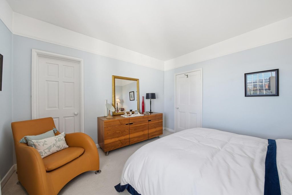 Additional image 16 of 3 bed flat for salePark Terrace, Nottingham NG1
