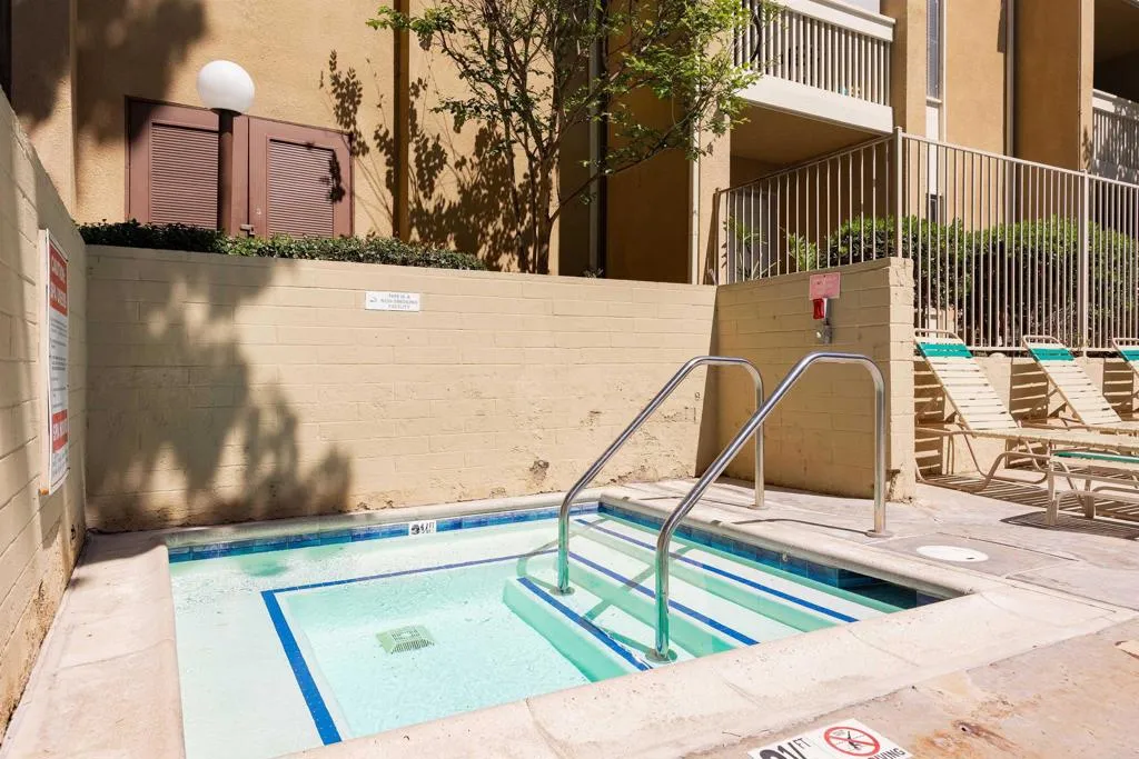 Additional image 24 of 1855 Diamond Street Unit 122, San Diego, CA 92109