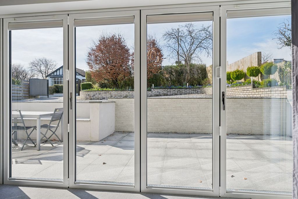Additional image 6 of 5 bed detached house for saleStirling Drive, Bearsden G61