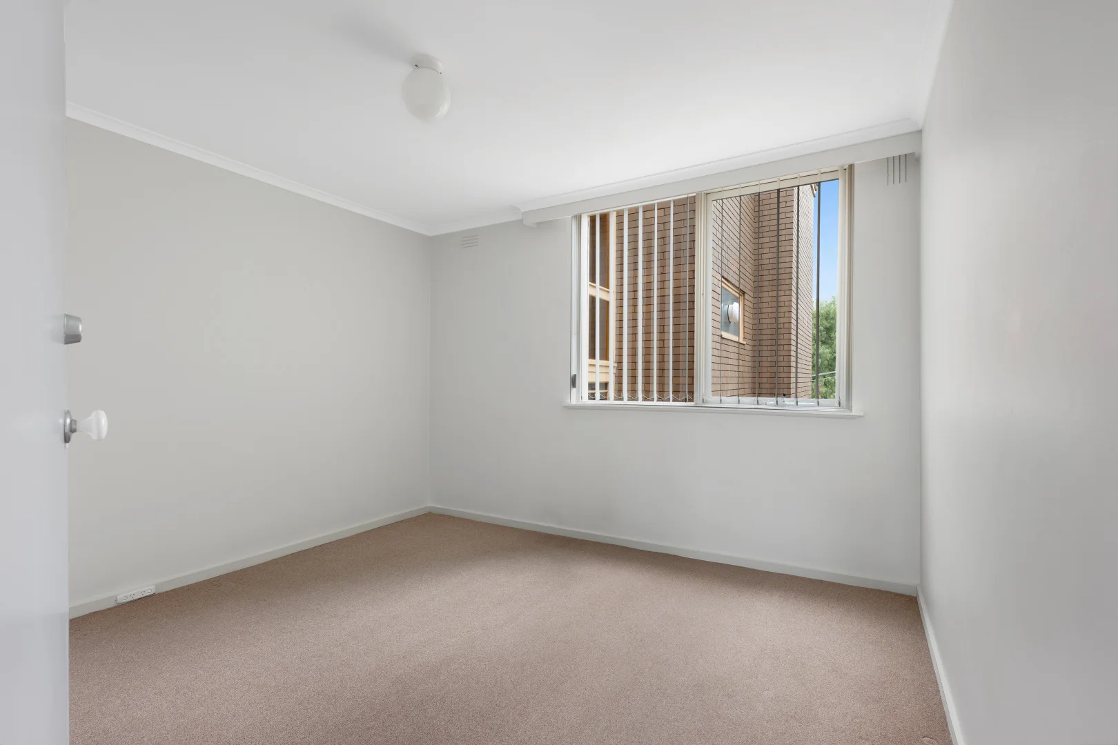Additional image 4 of 3/8-10 James Avenue, Kew VIC 3101