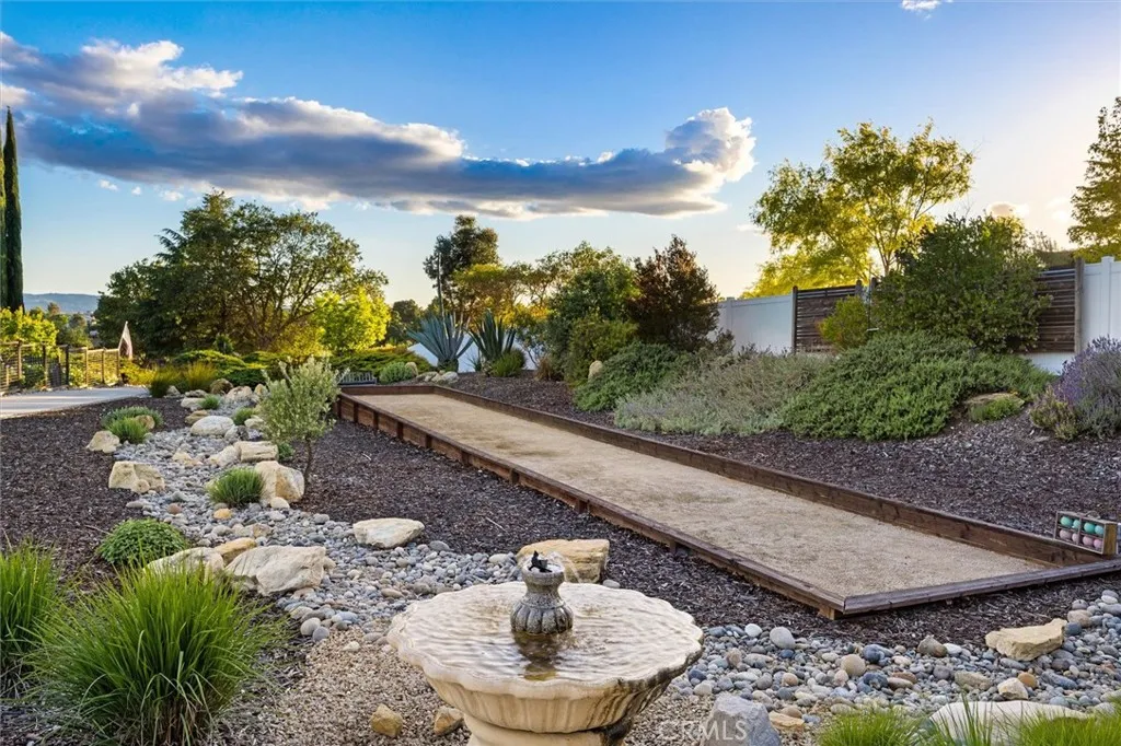 Additional image 112 of 927 Osos Way, Paso Robles, CA 93446