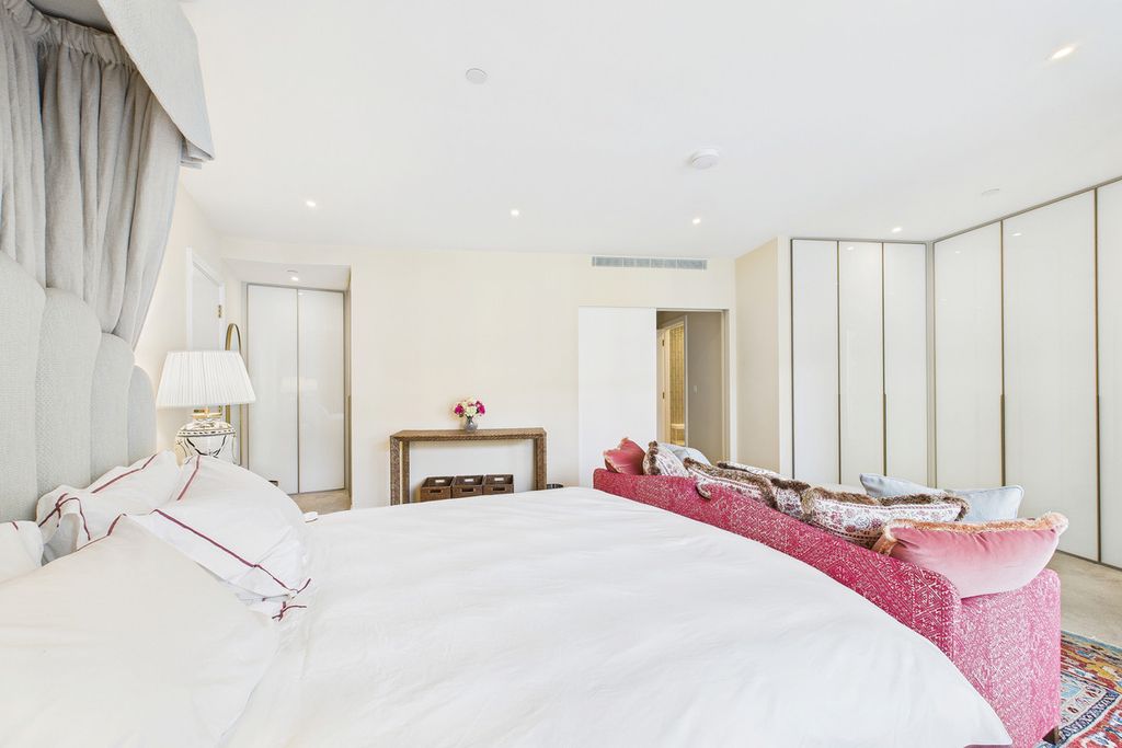 Additional image 32 of 4 bed flat for saleMichael Road, London SW6