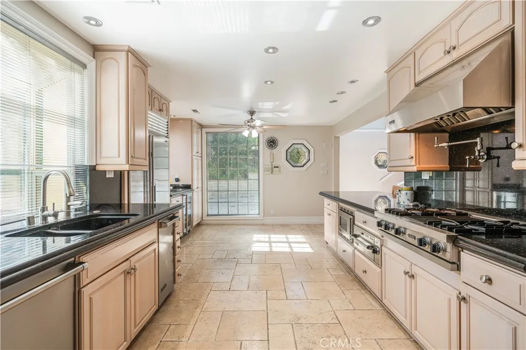 Additional image 73 of 4615 White Oak, Encino, CA 91316