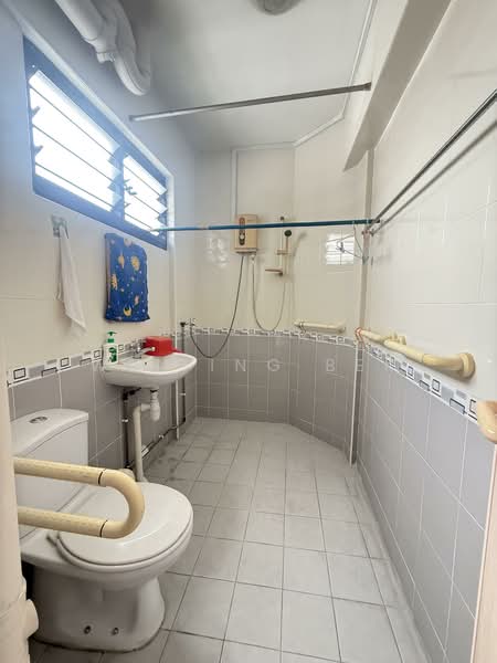 330 Jurong East Avenue 1 photo 3