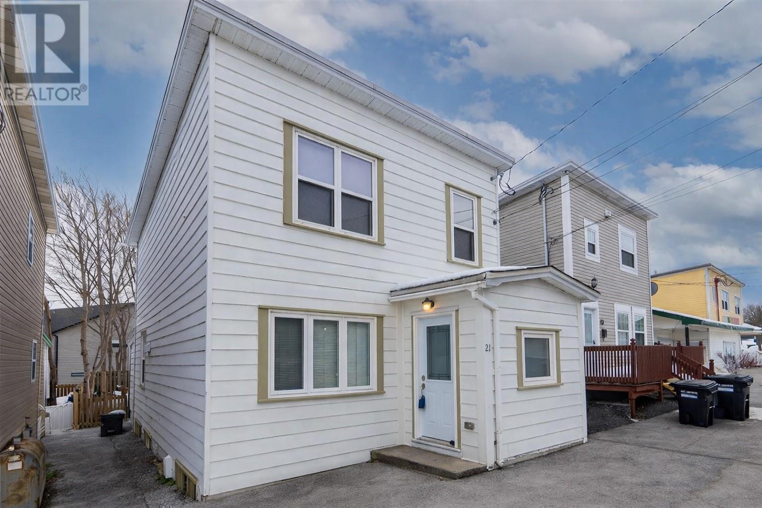 21 Blackmarsh Road