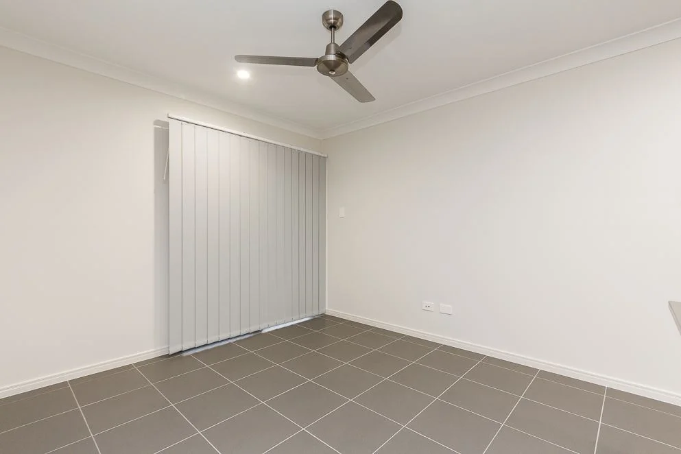 17 Scotland Crescent, Cornubia QLD 4130 photo 3
