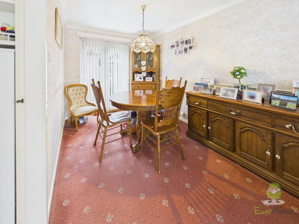 Leaventhorpe Avenue, Bradford photo 5