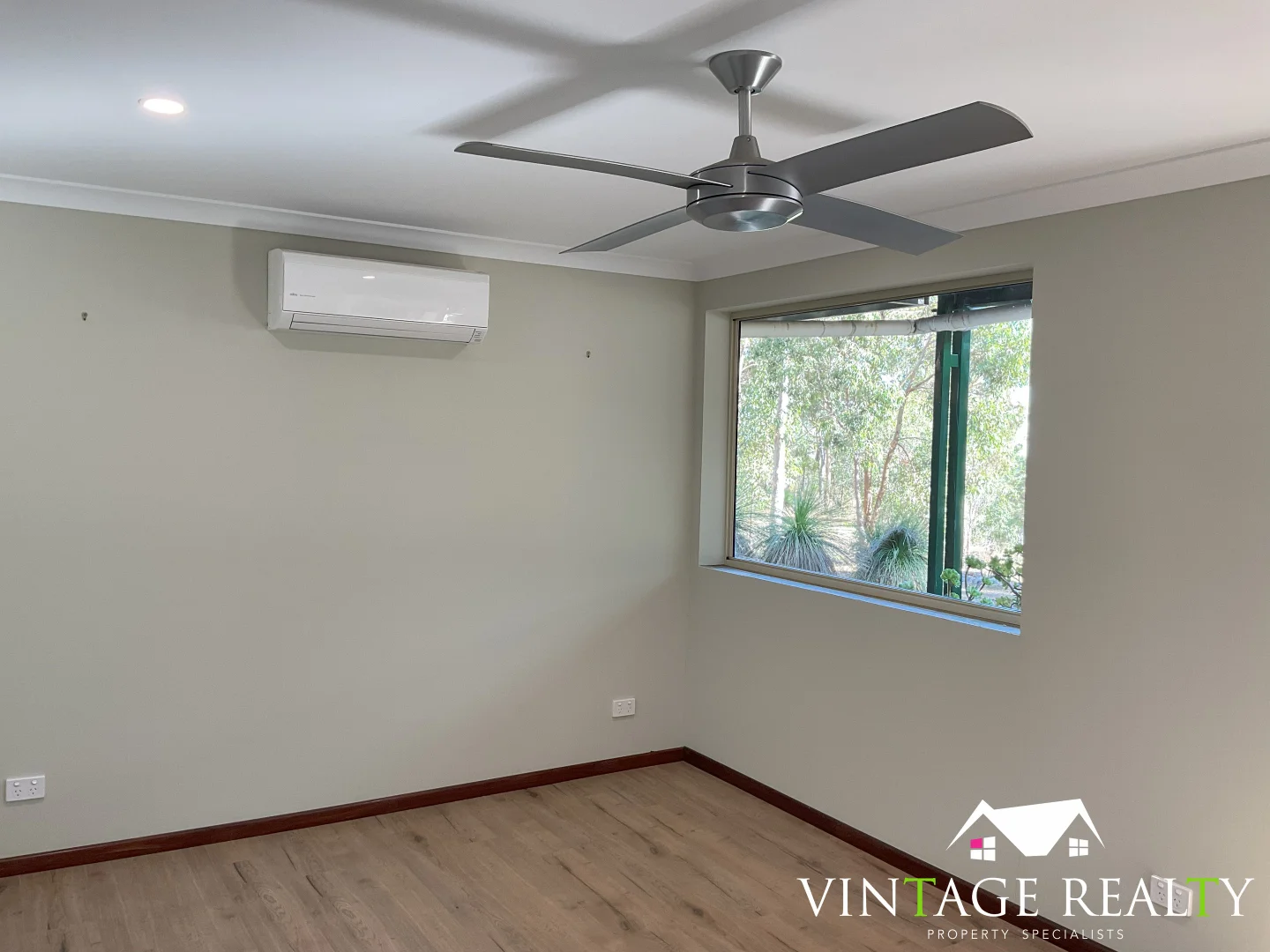 70 Barge Drive, Byford WA 6122 photo 5