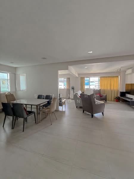 425 Fajar Road photo 2