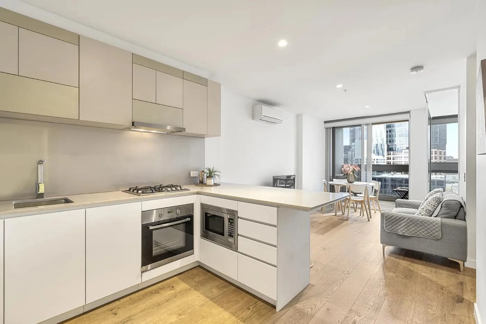 Additional image 3 of 2405/38 Rose Lane, Melbourne VIC 3004