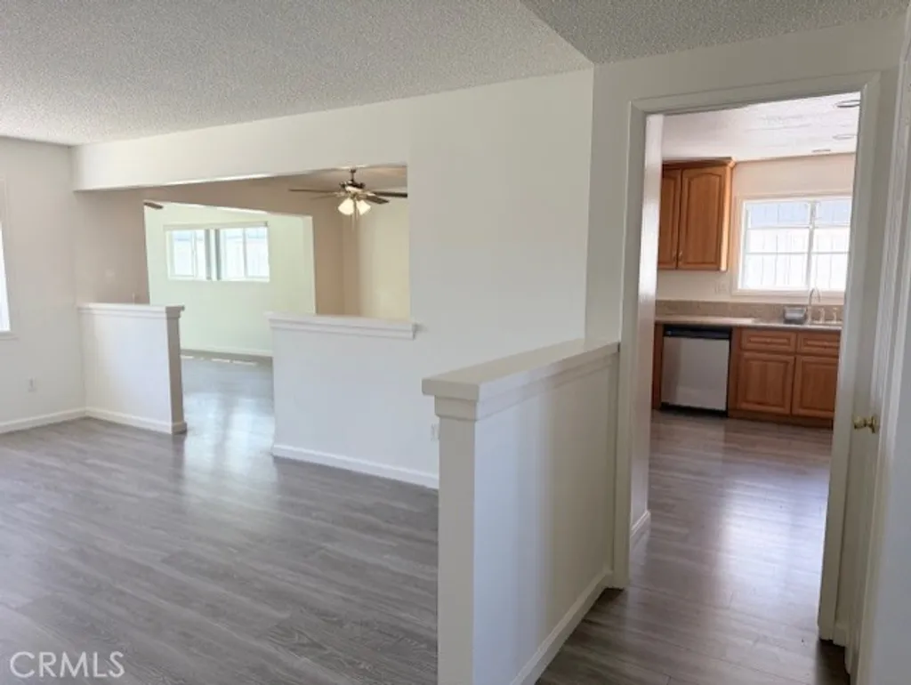 Additional image 4 of 1095 Jadestone Lane, Corona, CA 92882