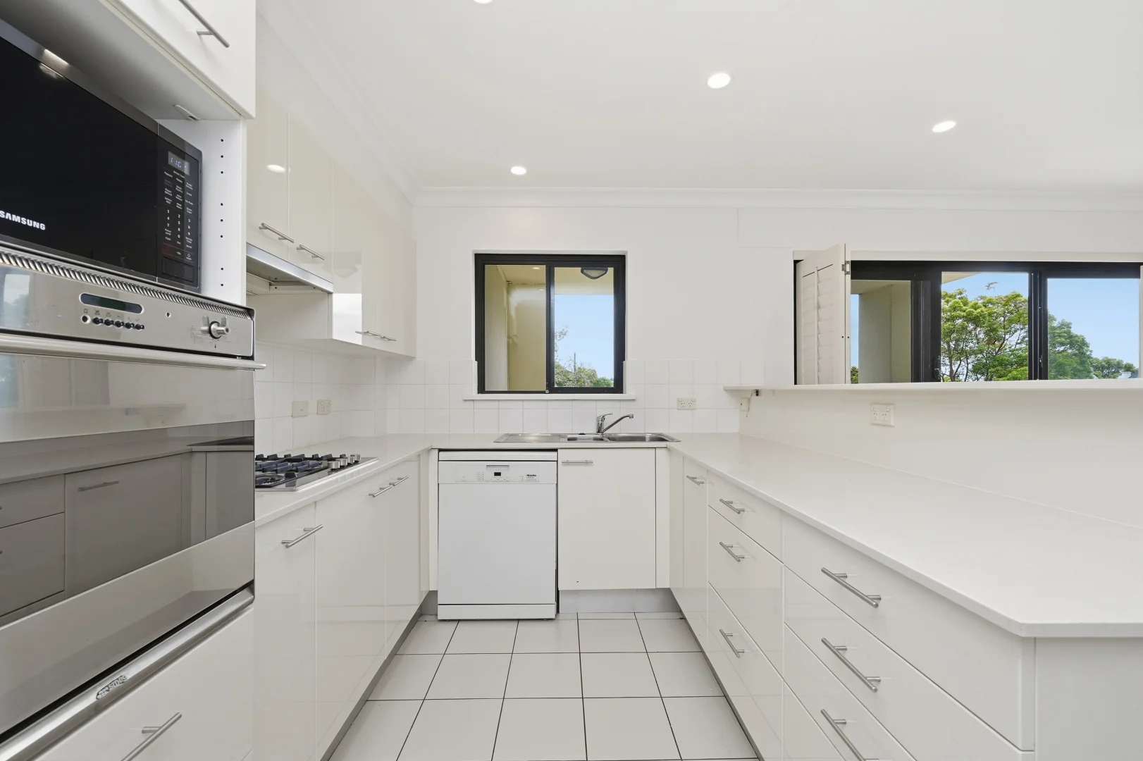 2/9 Berwick Street, Coogee NSW 2034 photo 2
