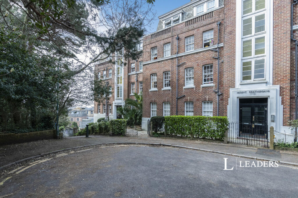 Richmond Gardens, Bournemouth, Dorset, BH1