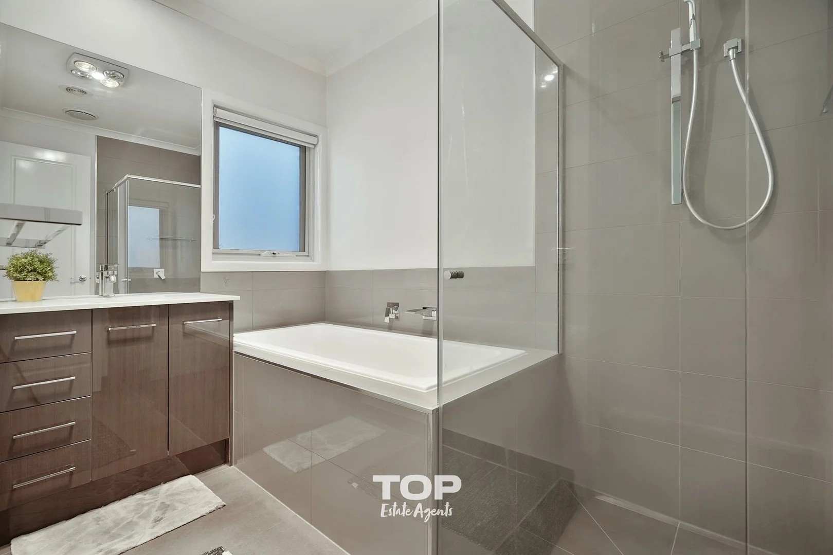 Additional image 10 of 72 Lats Avenue, Carrum Downs VIC 3201