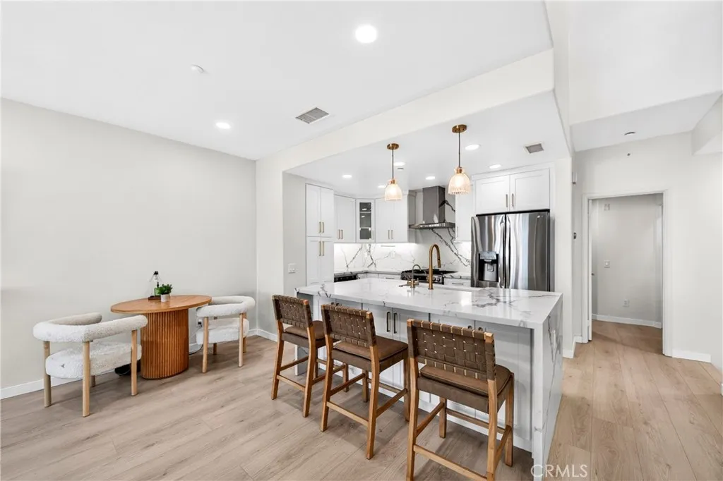 Additional image 3 of 2827 W Edinger Avenue, Santa Ana, CA 92704