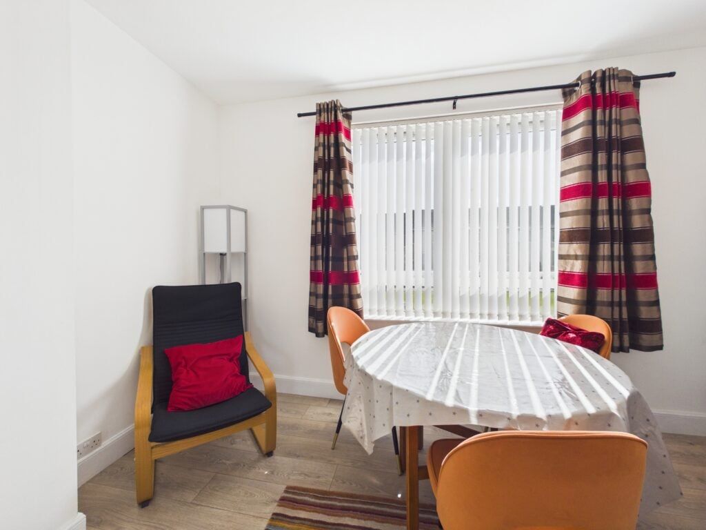 4 bed flat for sale26 Polbeth Crescent, Polbeth EH55 photo 4