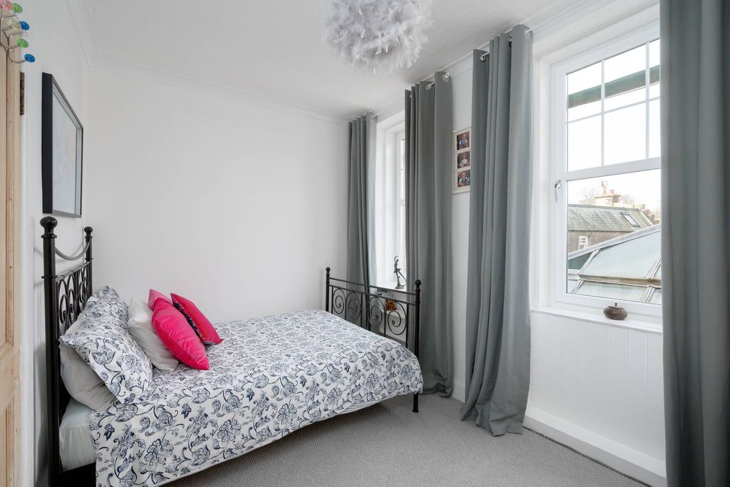 Additional image 21 of 3 bed flat for sale7 South Hamilton Road, North Berwick EH39