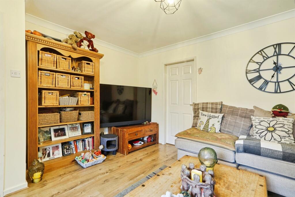 Additional image 5 of Pasture Avenue, Oakworth, Keighley