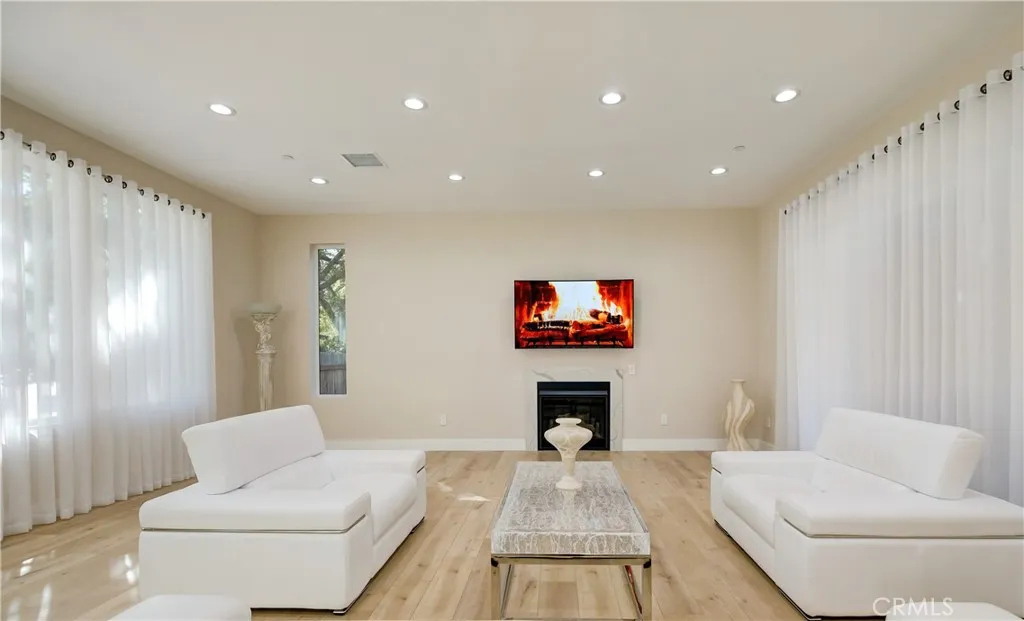 Additional image 47 of 1849 Los Encinos Avenue, Glendale, CA 91208