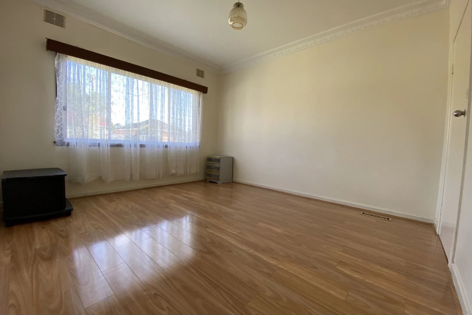 Additional image 4 of 94 View Street, St Albans VIC 3021