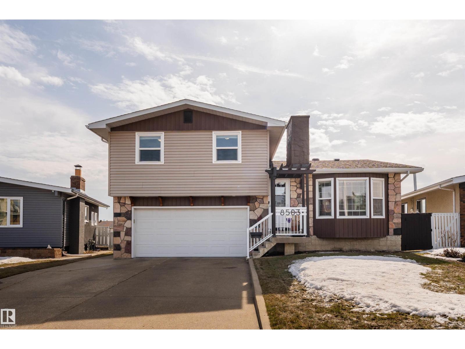 8503 151 AV NW