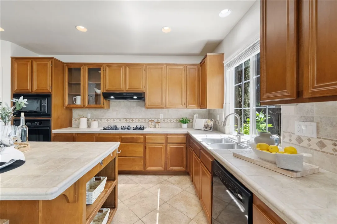 Additional image 64 of 24239 Broad Oak Street, Murrieta, CA 92562