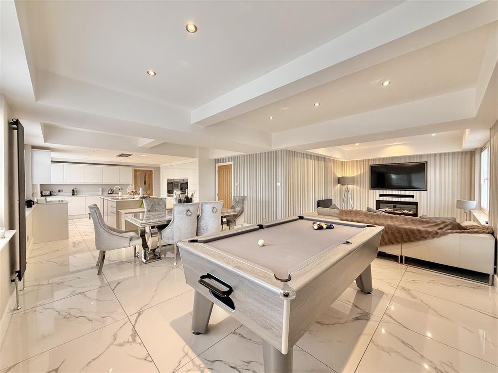 Additional image 17 of 5 bed property for saleFairfield Place, Bothwell, Bothwell G71
