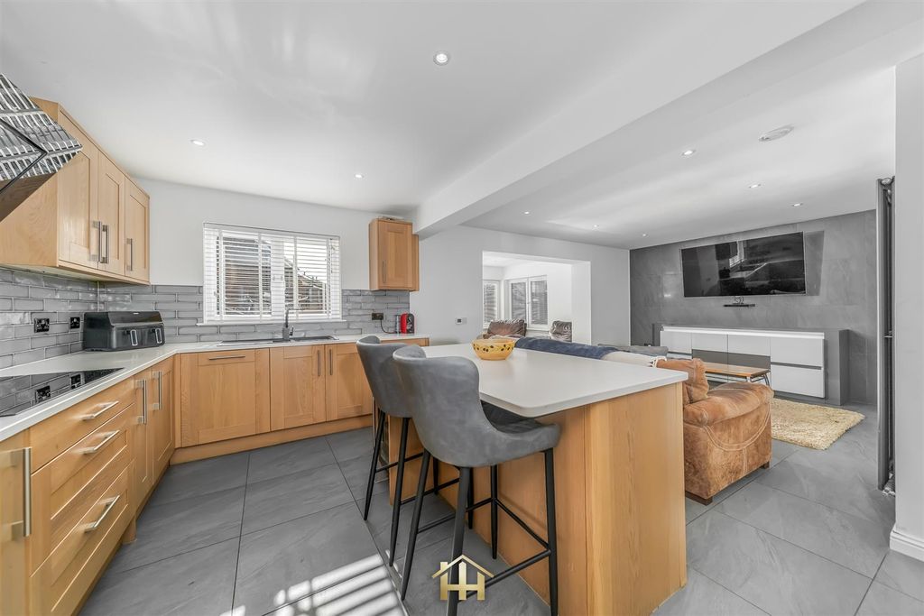 Additional image 5 of 4 bed detached house for saleTroon Avenue, Dundee DD2